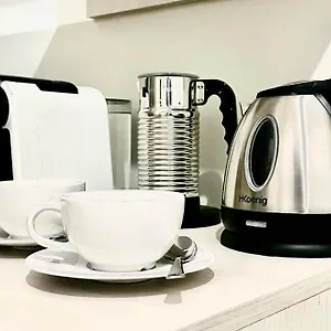 Eccelsoleccese Couette-café